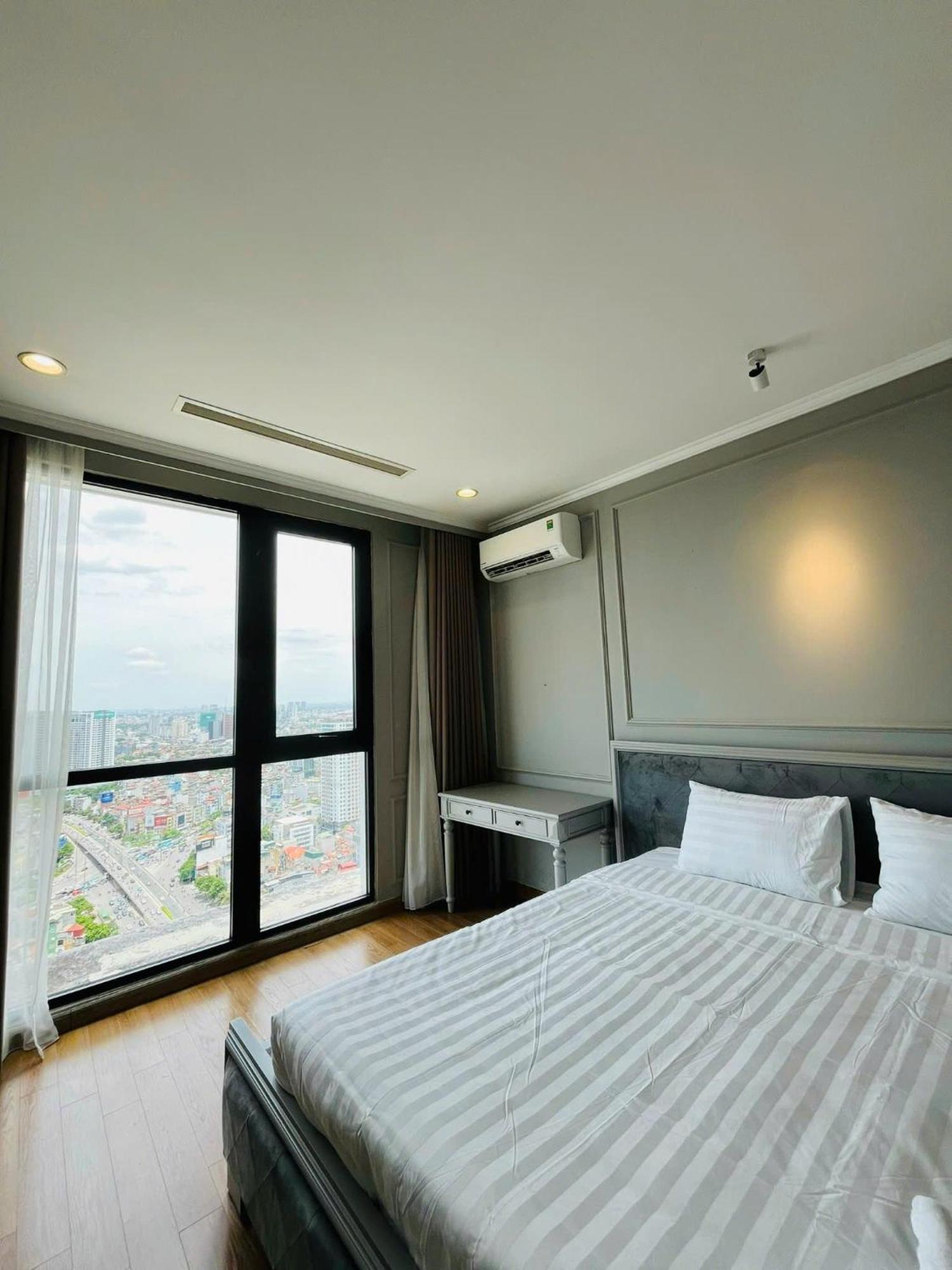 Apartment Royal Nguyen Trai, Thanh Xuan By Helen Hanoi